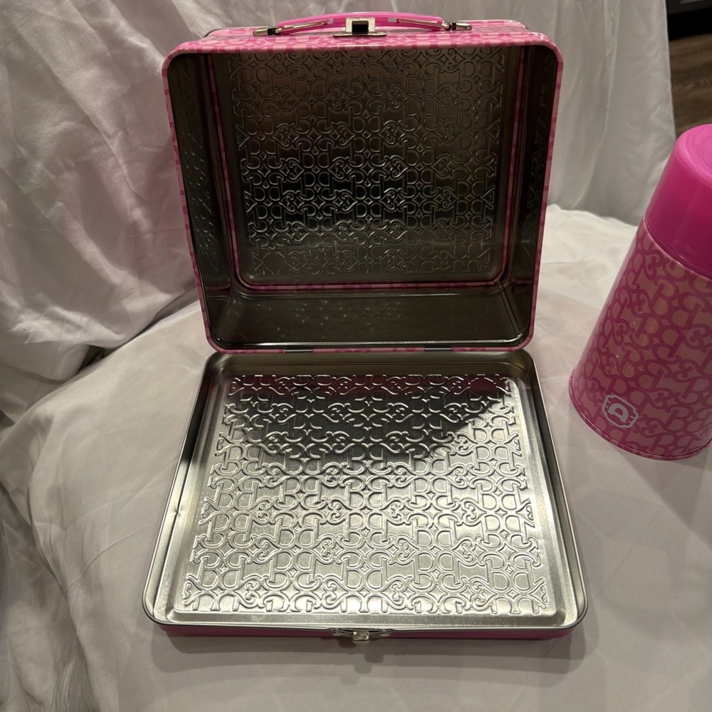Barbie Lunch Box & Thermos | Limited Edition Alamo Drafthouse | Brand New - Picture 6 of 13